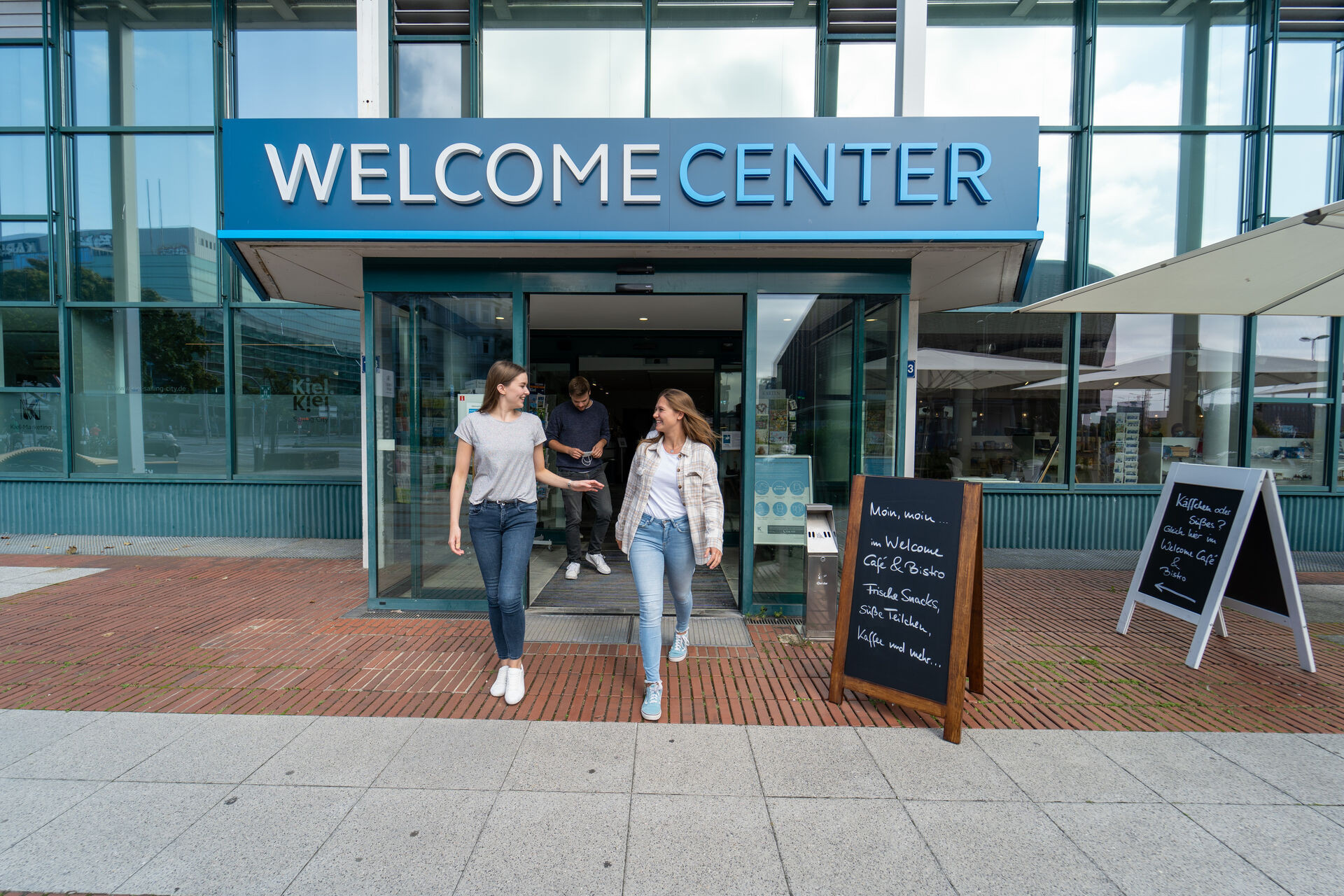  Do you still have questions about Kiel, the tourist attractions or sightseeing spots? Then visit our Welcome Center!